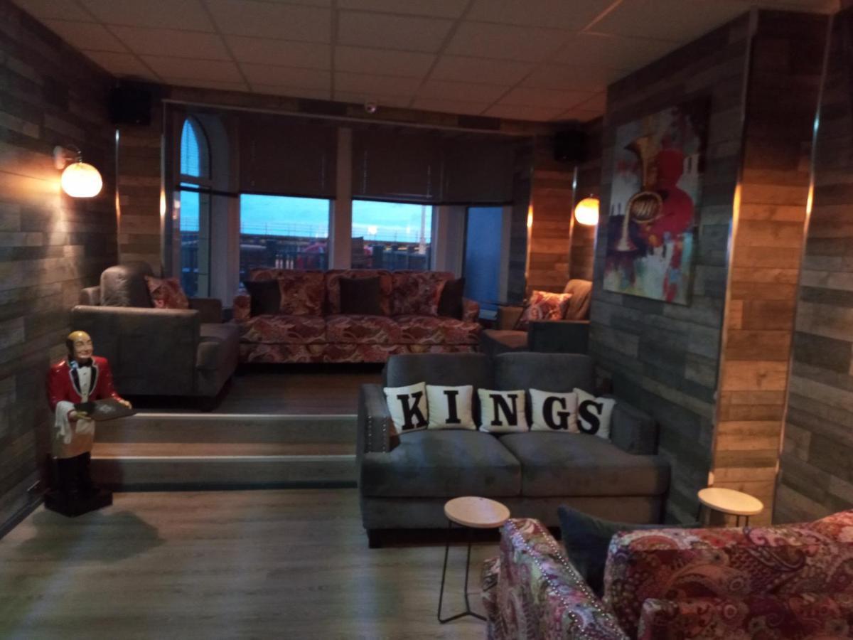 Kings Boutique Hotel Blackpool Bagian luar foto