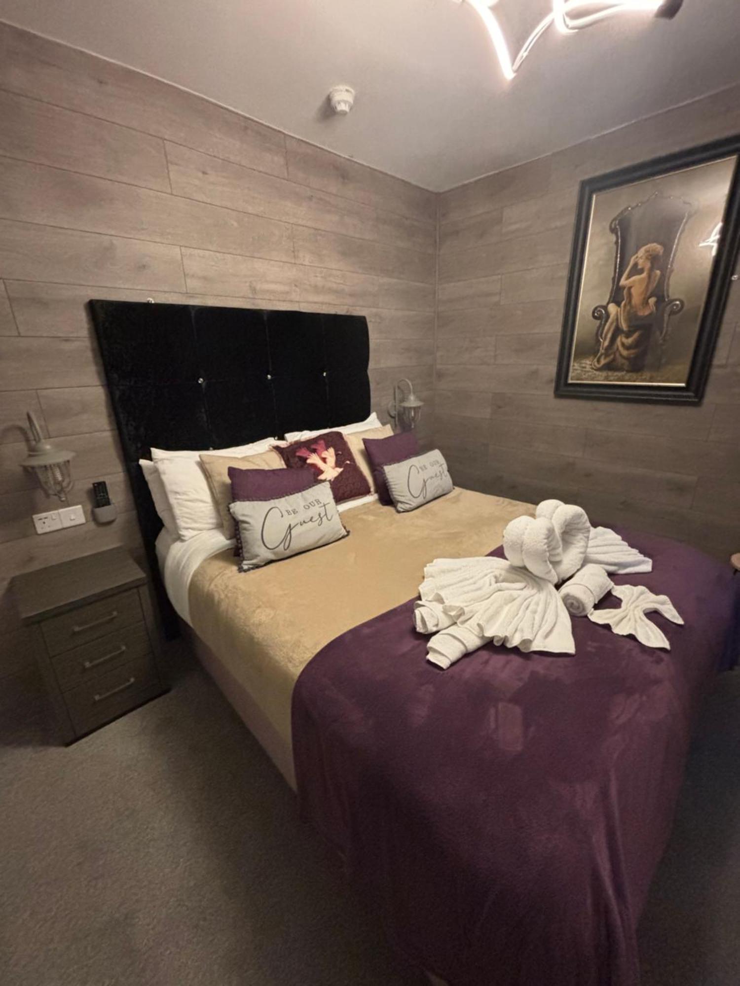 Kings Boutique Hotel Blackpool Bagian luar foto