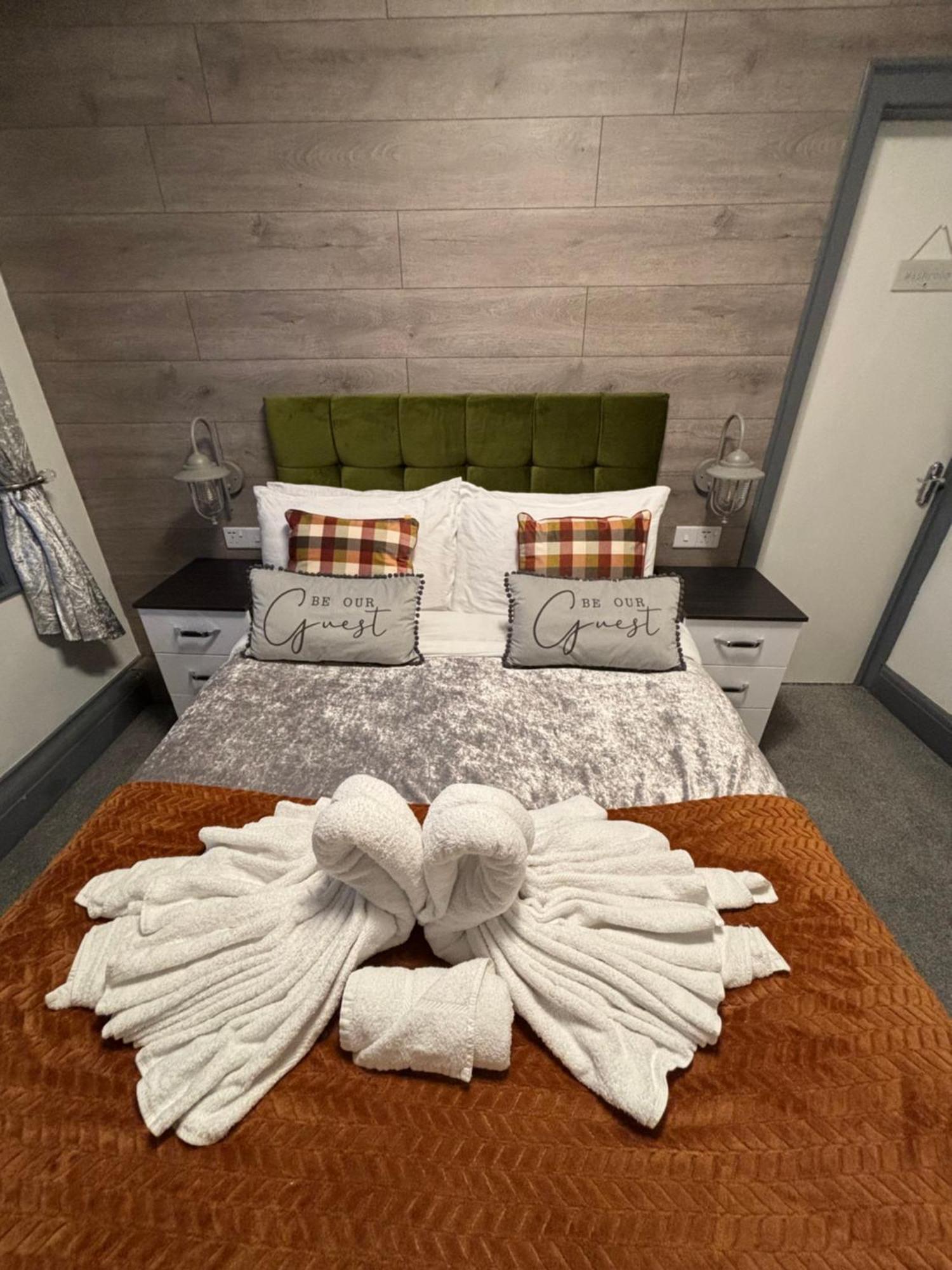 Kings Boutique Hotel Blackpool Bagian luar foto