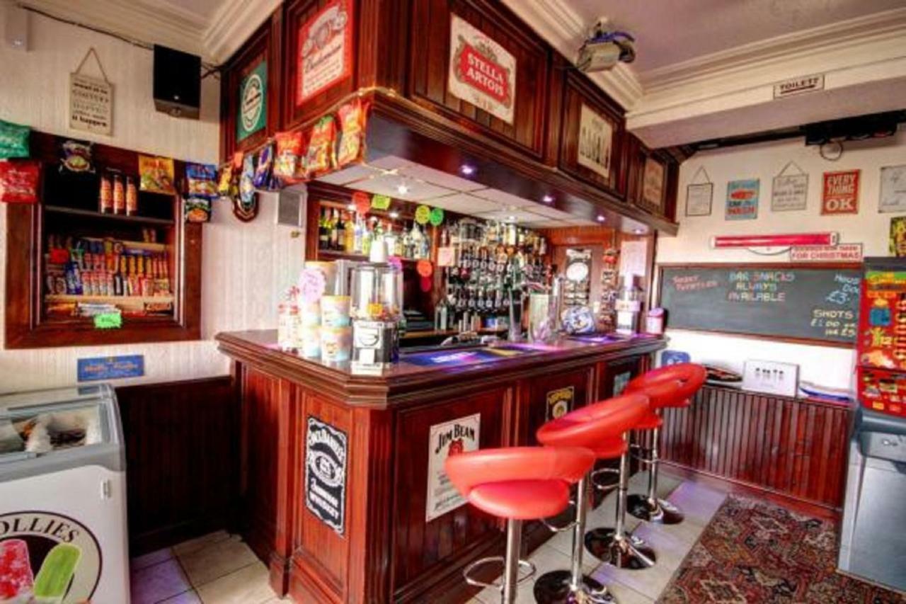 Kings Boutique Hotel Blackpool Bagian luar foto